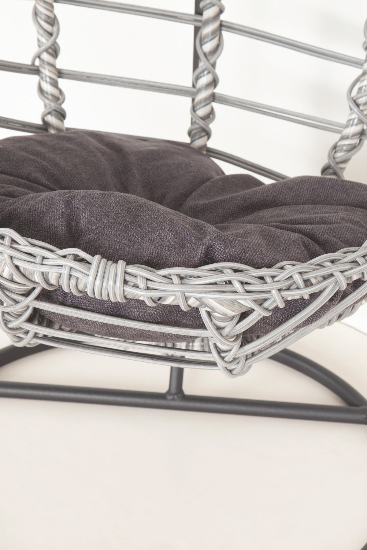 Ayaklı Rattan Kedi Salıncağı Kedi Yatağı Minderli 44x50 cm