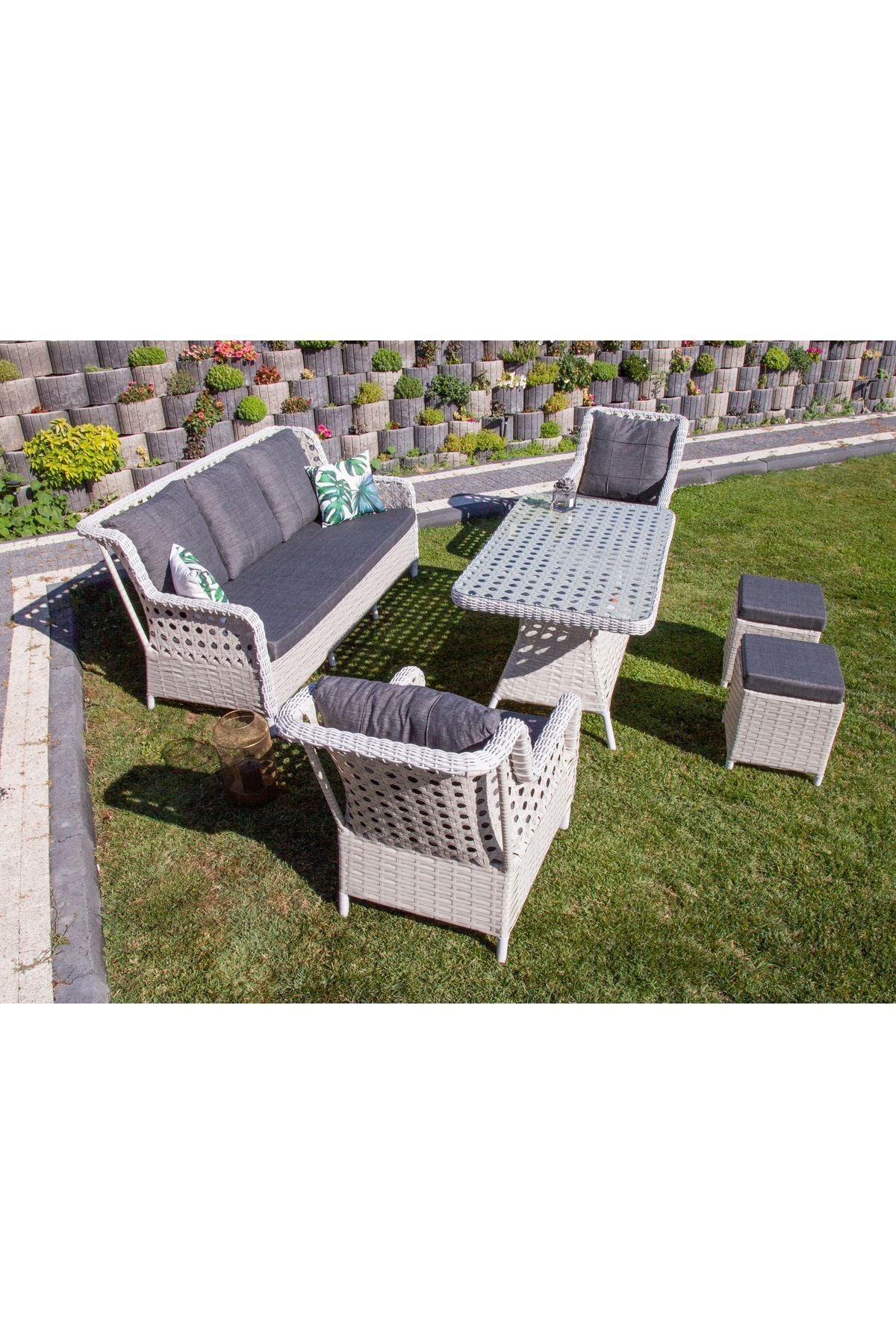 Garden Marsilya Rattan Bahçe Balkon Mobilyası 3+1+1+2puf ve Masa