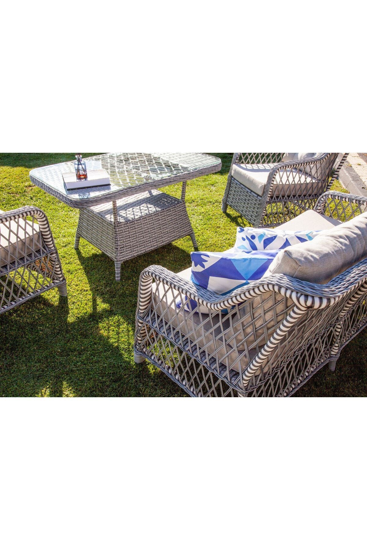 Garden Monaco Rattan Bahçe Balkon Mobilyası 2+1+1 ve Masa