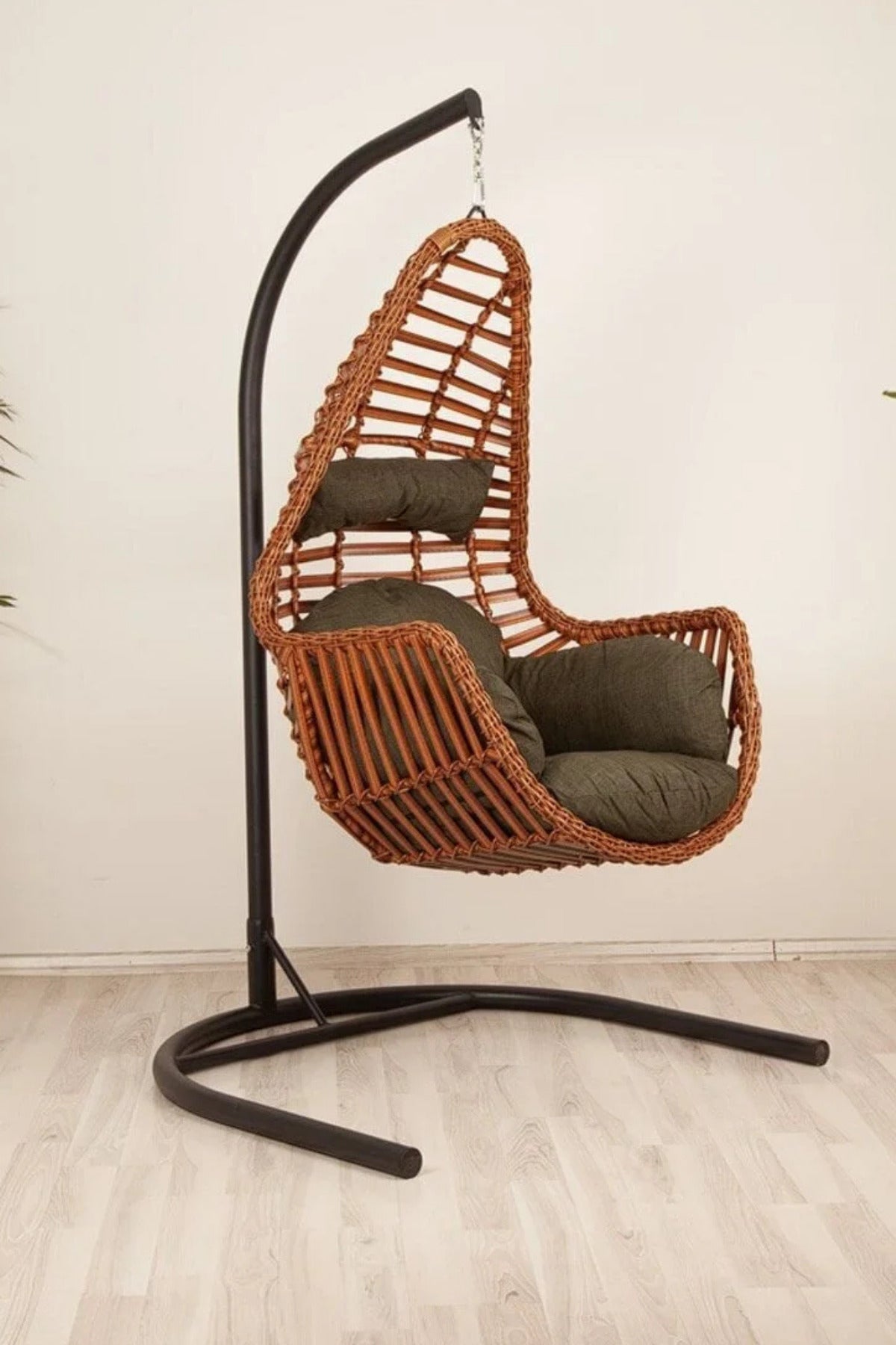 Sardinya Yeşil Rattan Tek Kişilik Bahçe Balkon Salıncağı Armut 120 Kg